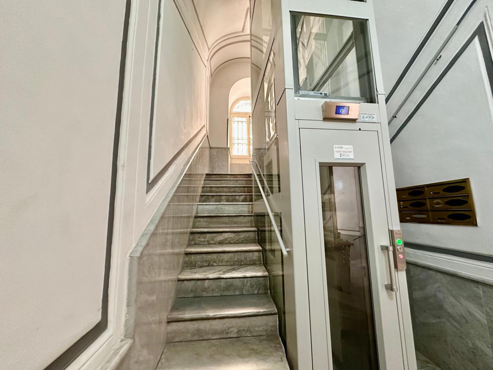 Elegance Rooms Spaccanapoli 外观 照片